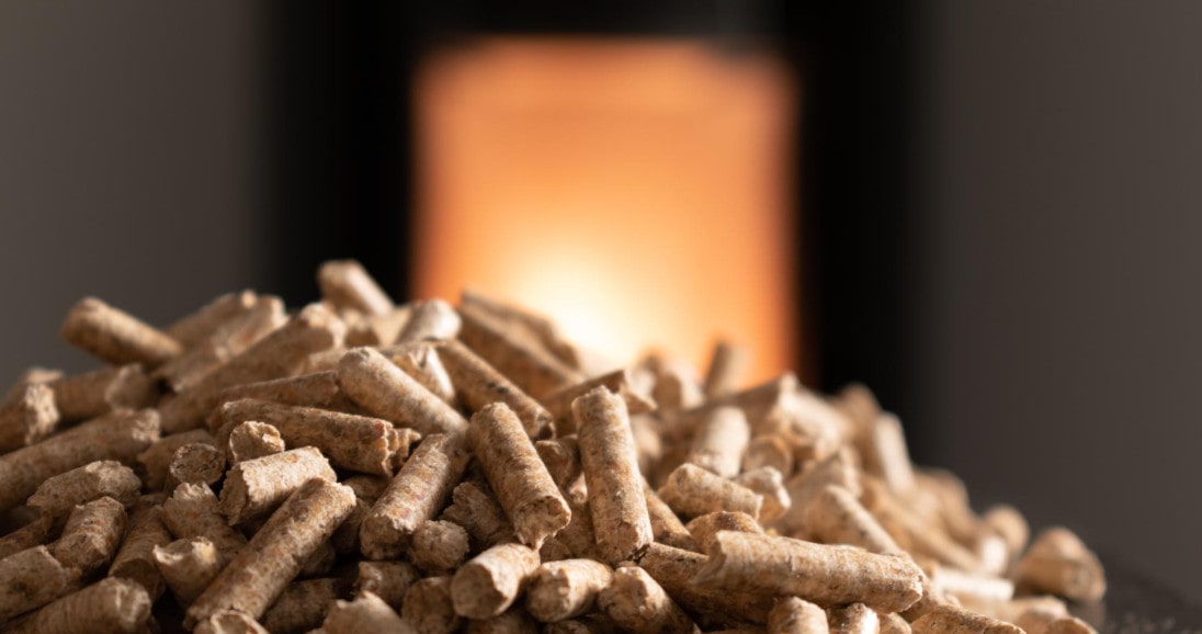 pelletoefen-pflege-und-reinigung-leicht-gemacht